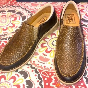 Tony Lama genuine leather Loafers, Size 7.5 (US) Excellent condition. Discounted